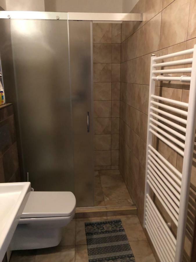 U Vinarstvi Hotel Mutenice Bagian luar foto