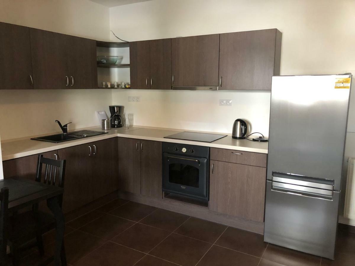 U Vinarstvi Hotel Mutenice Bagian luar foto